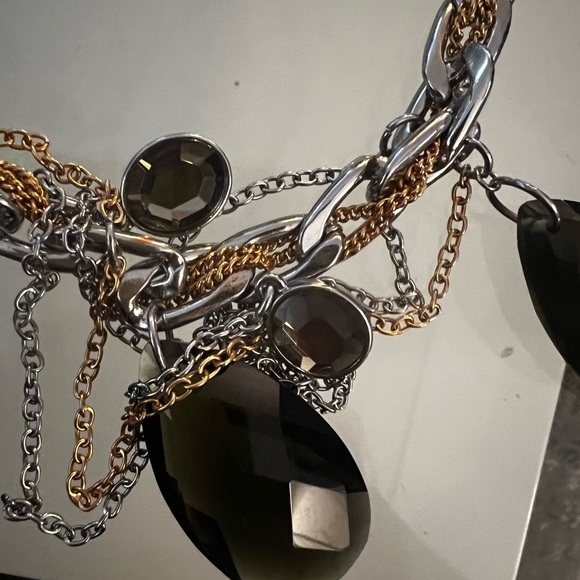 Very nice chain and large olive green and black stones - Picture 2 of 2